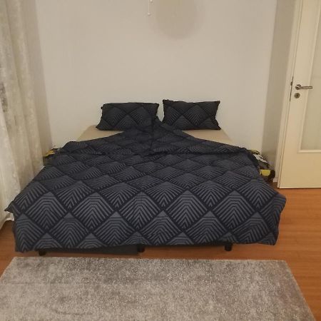 Iver Apartman Сесвете Экстерьер фото